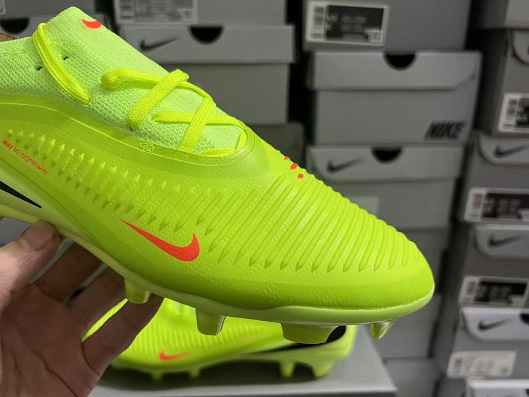 Phantom-6-Pro-FG-01 - Nike