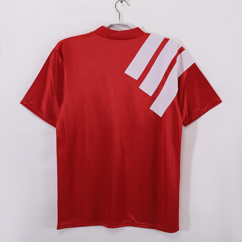 Liverpool 93 0 B 1992/1993