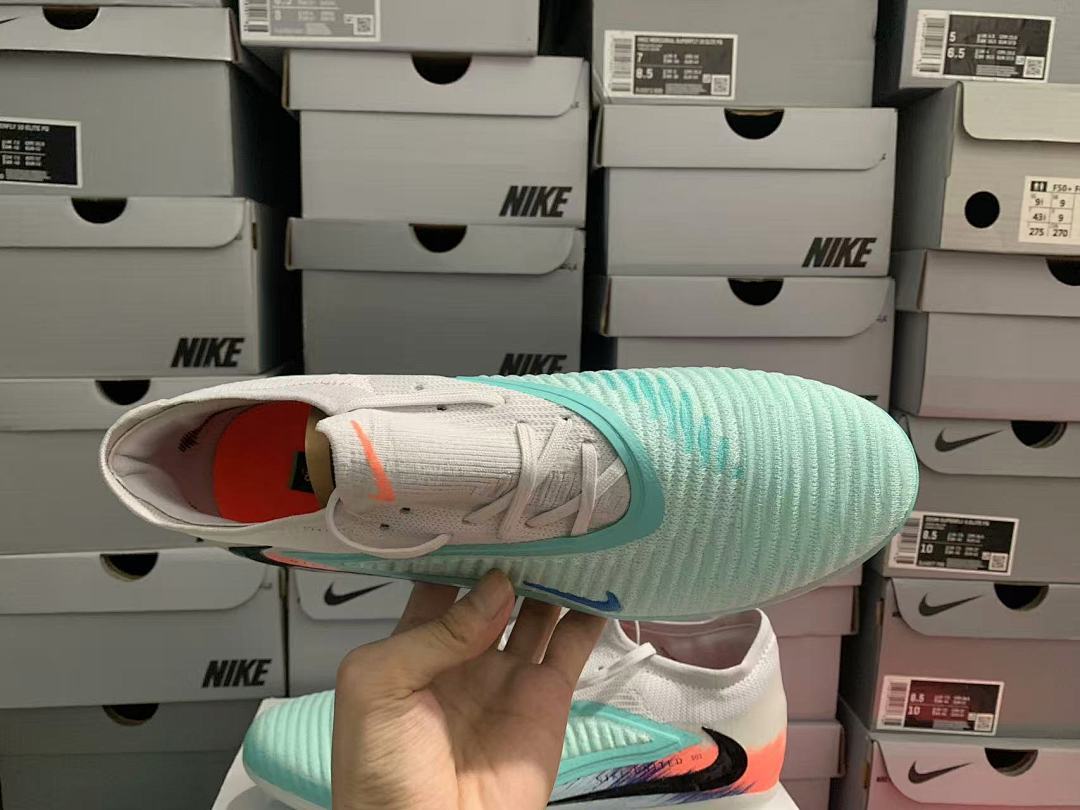 Phantom-6-GX-3-III-III-Elite-FG-41 - Nike