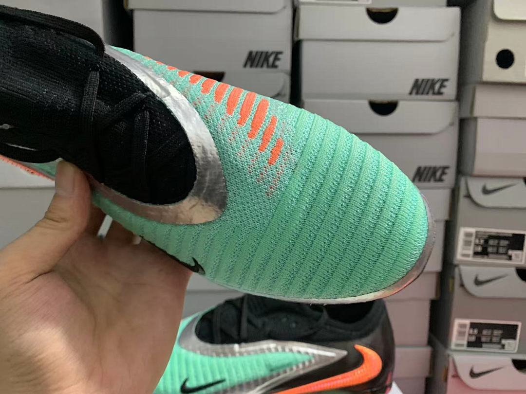 Phantom-6-GX-3-III-III-Elite-AG-06 - Nike