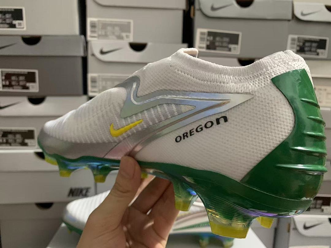 Phantom-6-GX-3-III-III-Elite-FG-35 - Nike