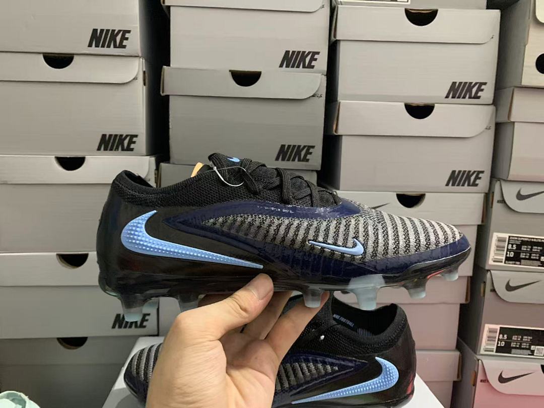Phantom-6-GX-3-III-III-Elite-AG-04 - Nike
