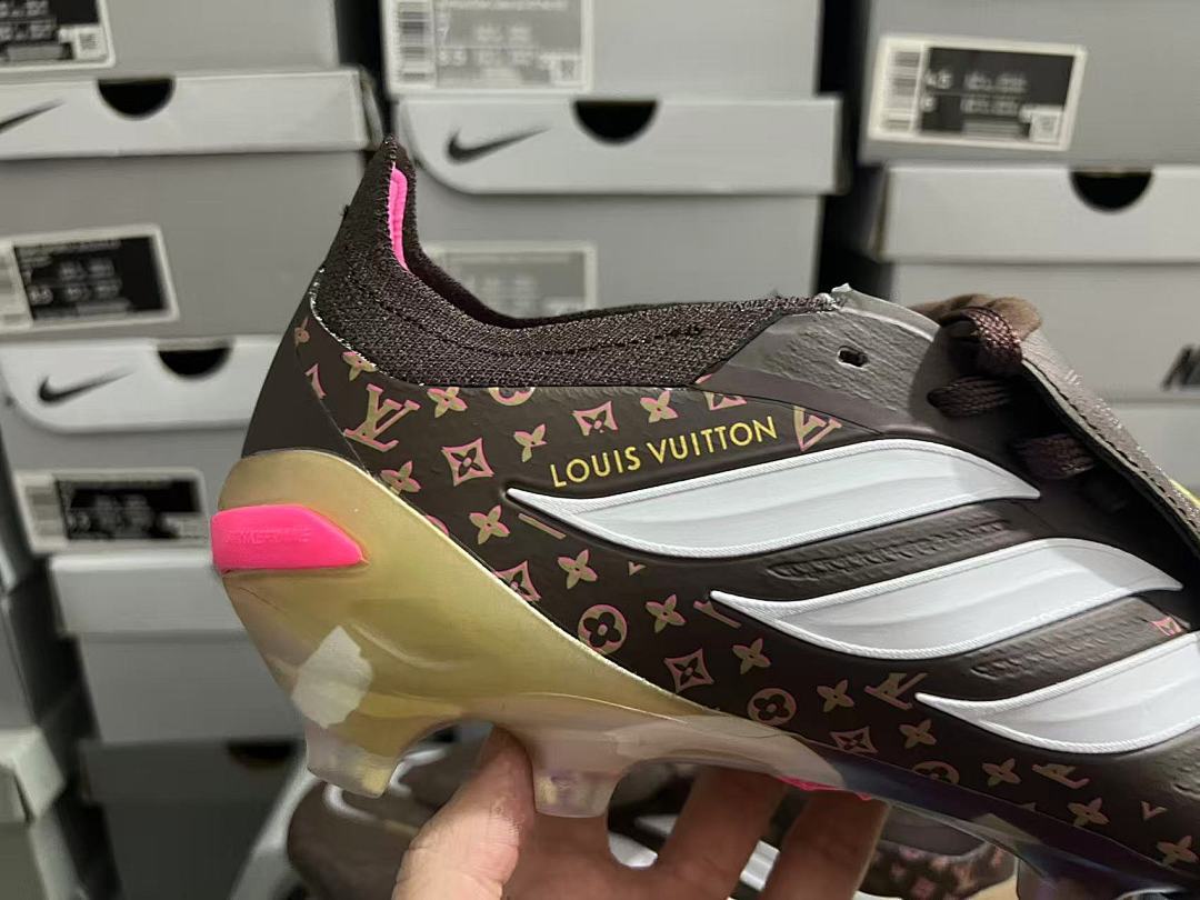 Predator-26-ACCURACY-FG-01 - Adidas