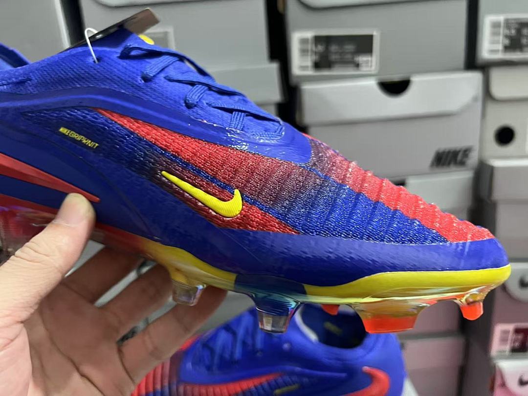 Phantom-6-GX-3-III-III-Elite-FG-19 - Nike