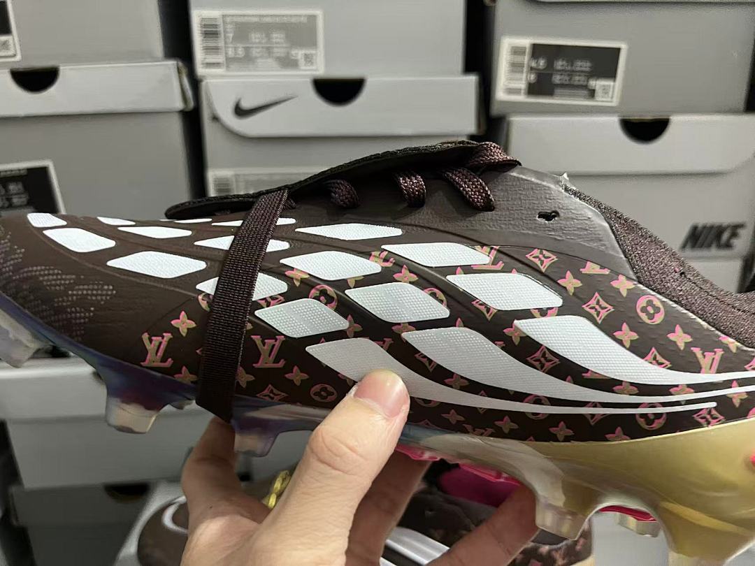 Predator-26-ACCURACY-FG-01 - Adidas