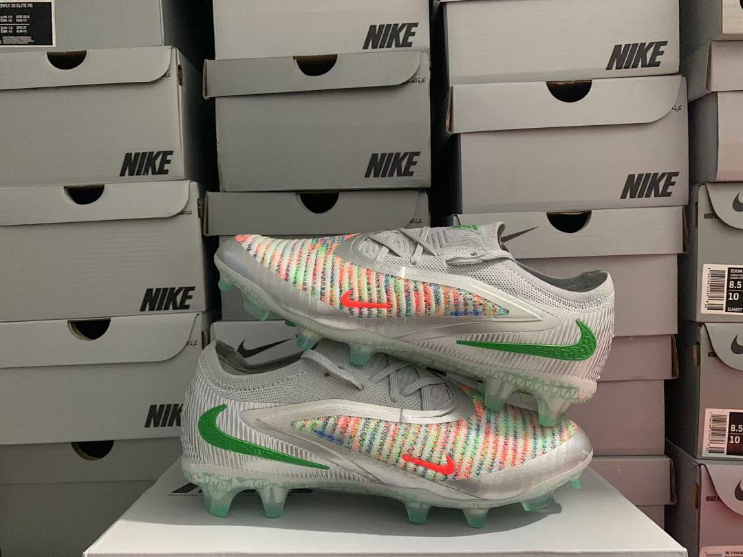 Phantom-6-GX-3-III-III-Elite-FG-37 - Nike