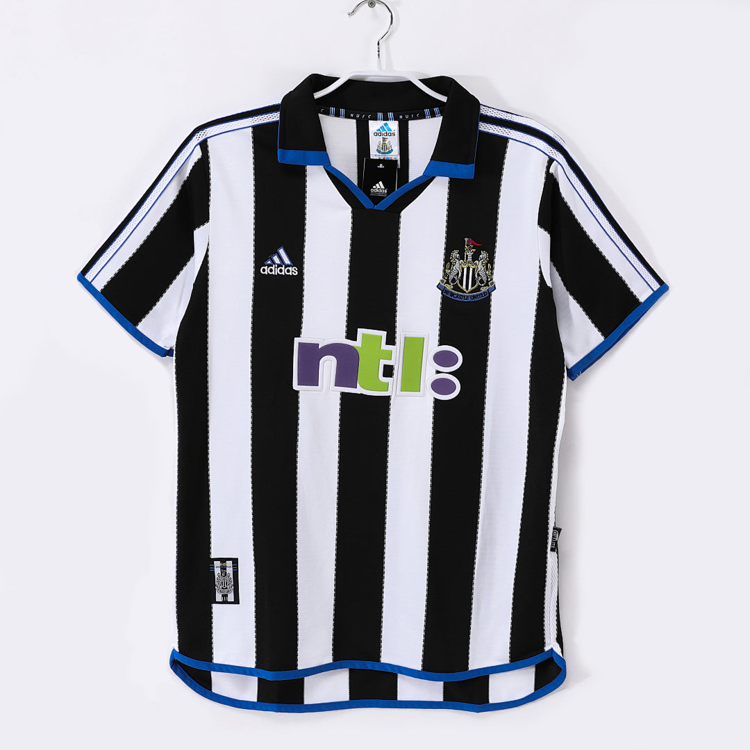 Newcastle 01 0 B 2000/2001