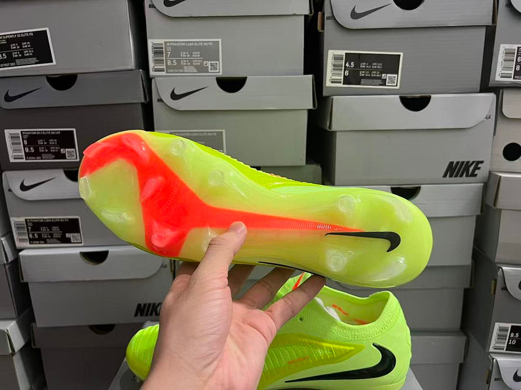 Phantom-6-GX-3-III-III-Elite-FG-21 - Nike