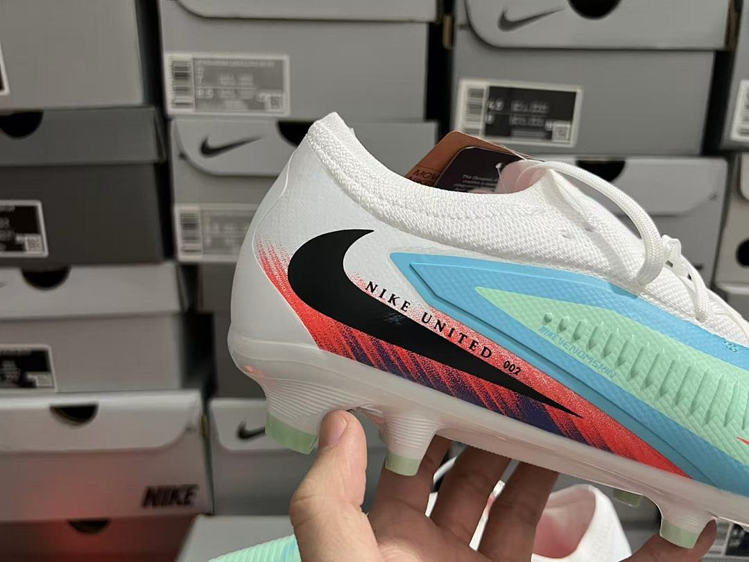 Phantom-6-Pro-FG-06 - Nike