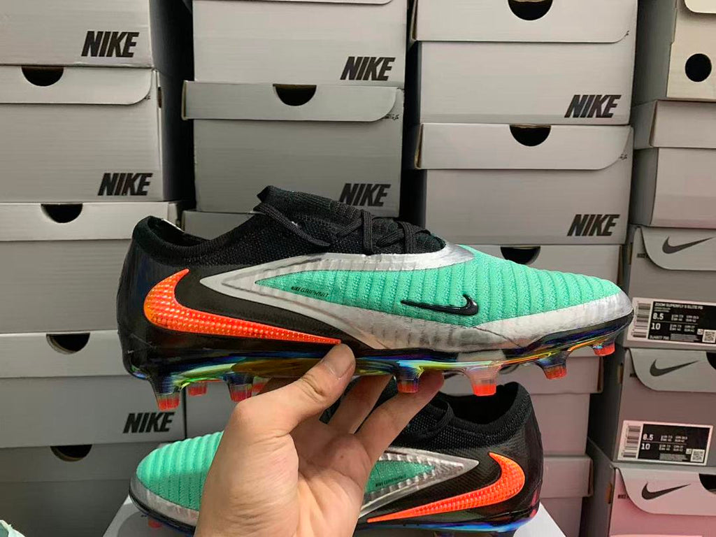 Phantom-6-GX-3-III-III-Elite-AG-06 - Nike