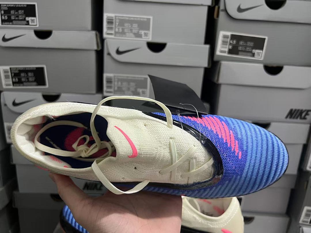 Phantom-6-GX-3-III-III-Elite-FG-06 - Nike