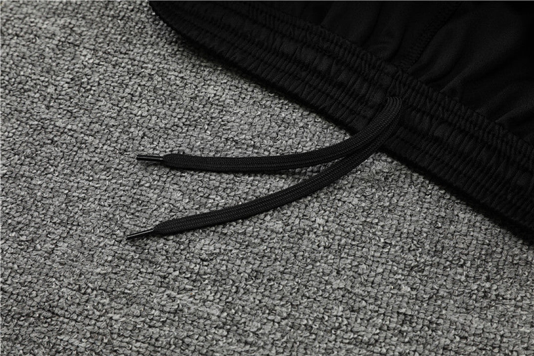 Real Madrid Noir Blanc 22/23