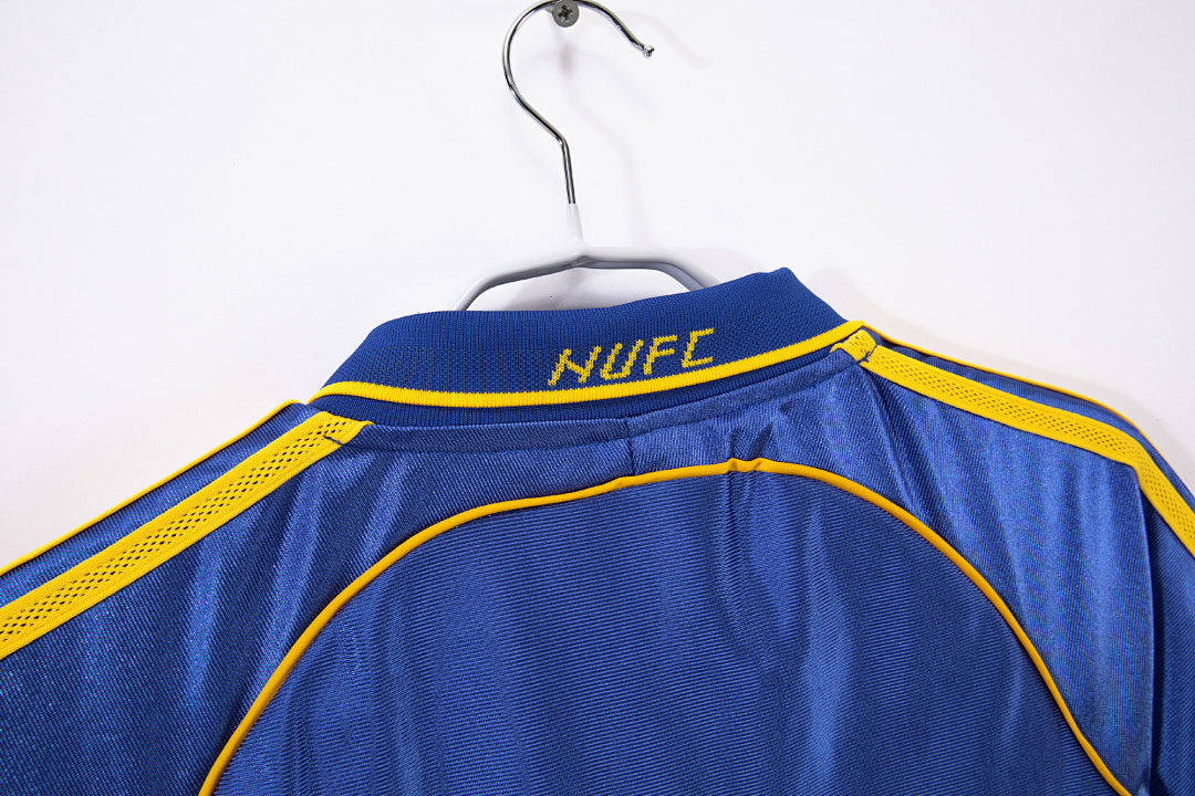 Newcastle 00 8 A 1998/2000