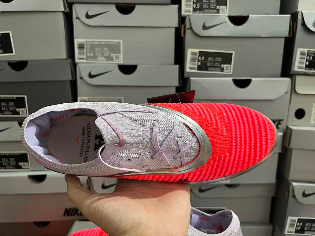 Phantom-6-GX-3-III-III-Elite-FG-13 - Nike