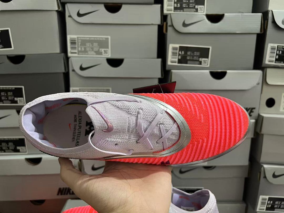 Phantom-6-GX-3-III-III-Elite-FG-13 - Nike