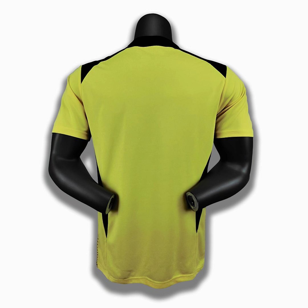 Liverpool 05 5 A 2004/2005