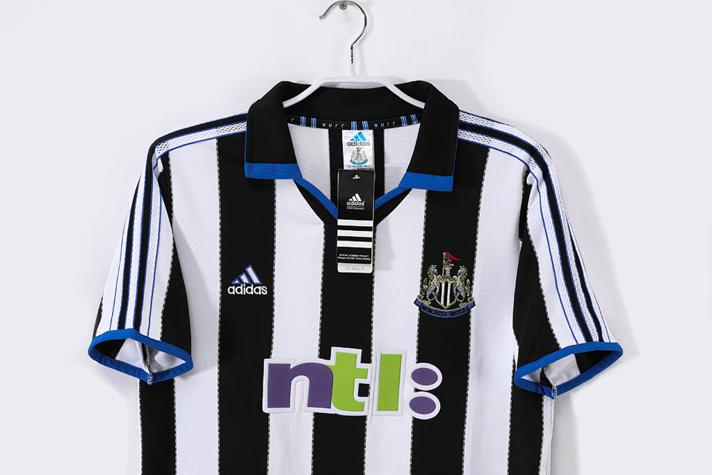 Newcastle 01 0 B 2000/2001