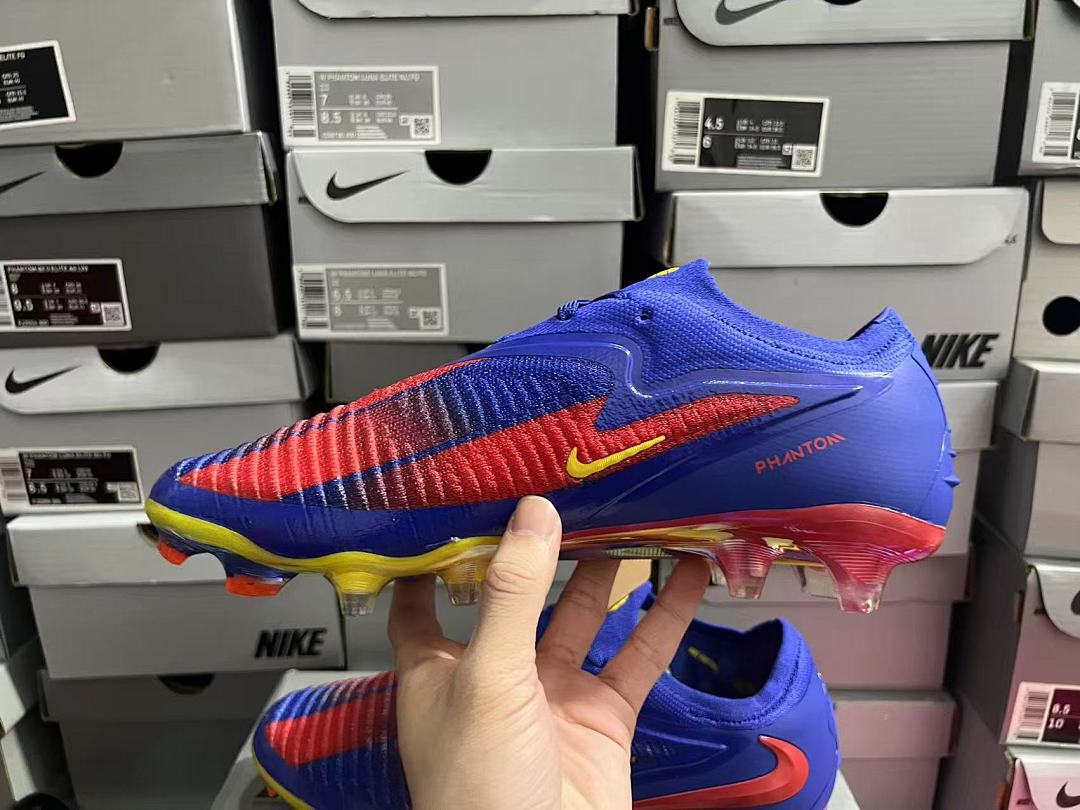 Phantom-6-GX-3-III-III-Elite-FG-19 - Nike