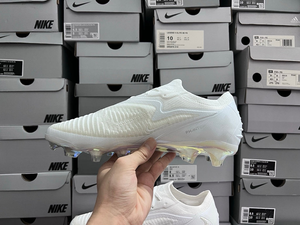 Phantom-6-GX-3-III-III-Elite-FG-57 - Nike
