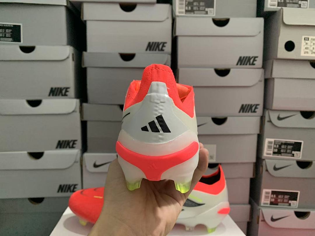 Predator-26-FG-04 - Adidas