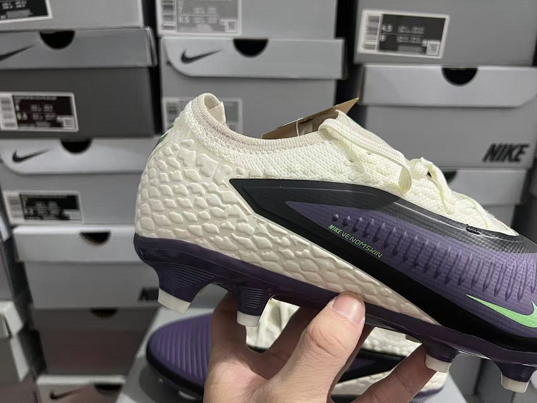 Phantom-6-Pro-FG-08 - Nike