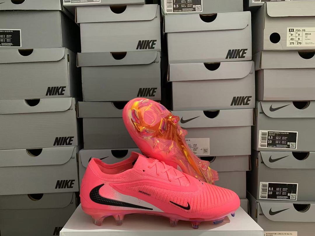 Phantom-6-GX-3-III-III-Elite-FG-44 - Nike