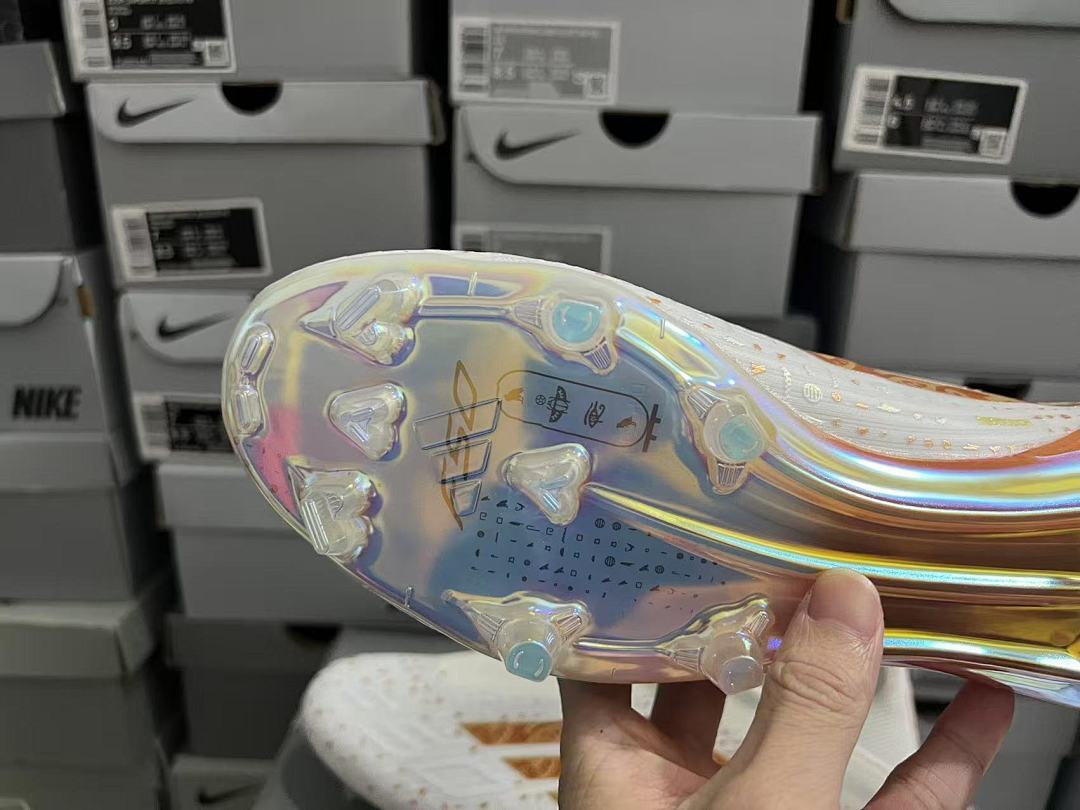 F-50-50-SIZE-FG-04 - Adidas