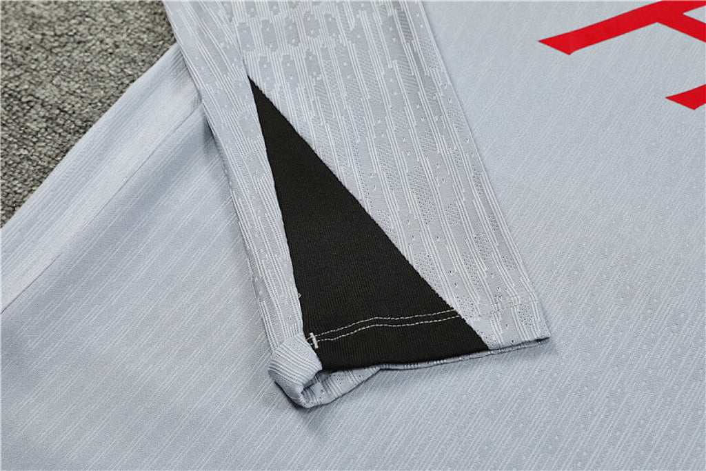 Liverpool Noir 24/25