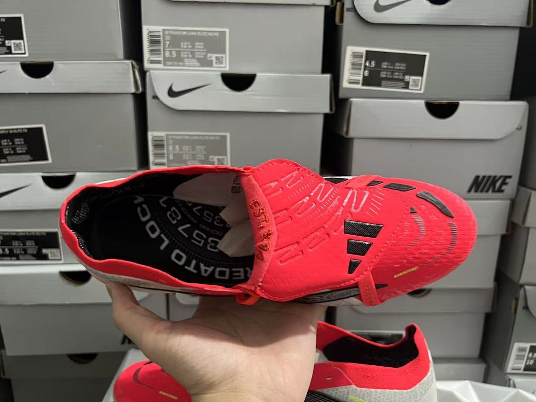 Predator-26-Elite-Tongue-FG-15 - Adidas