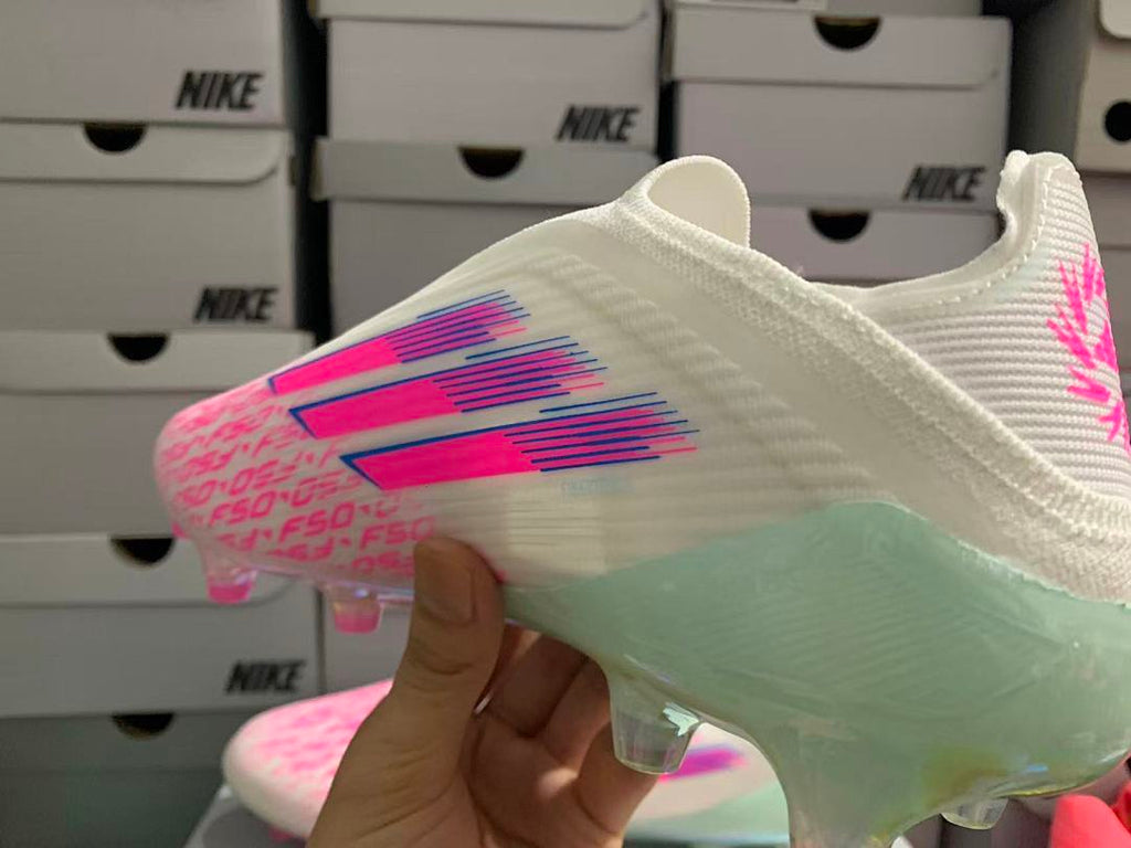 F-50-Elite-Laceless-FG - Adidas