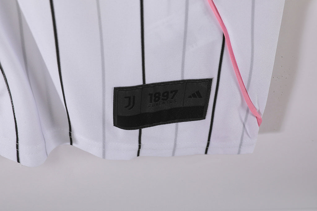 Juventus 8 A