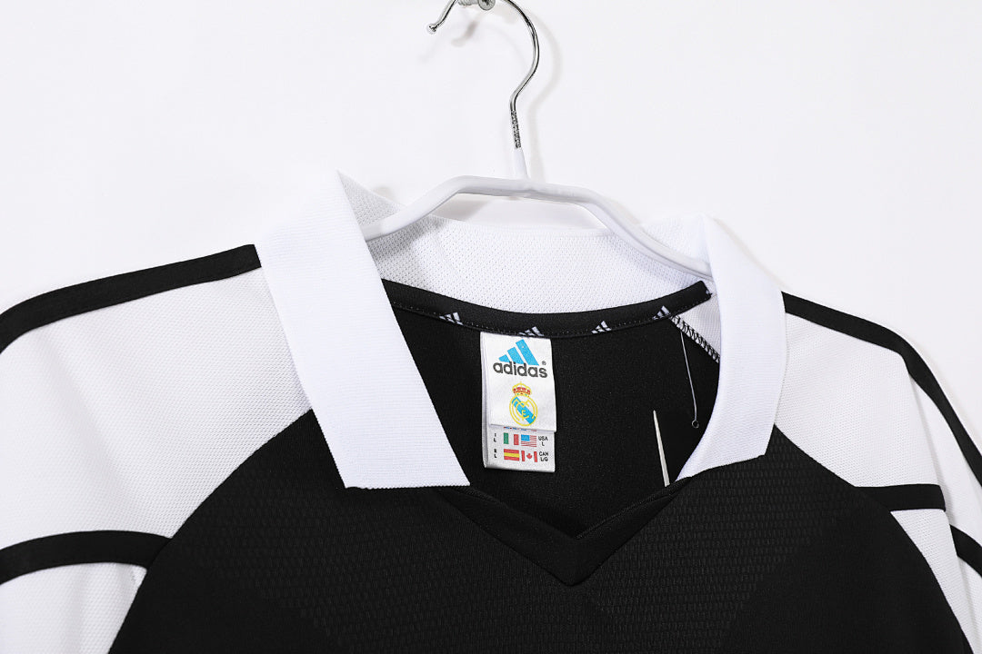 Real Madrid 02 8 A 2001/2002