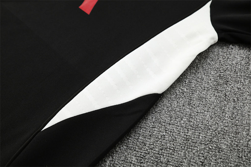 Liverpool Noir 25/26