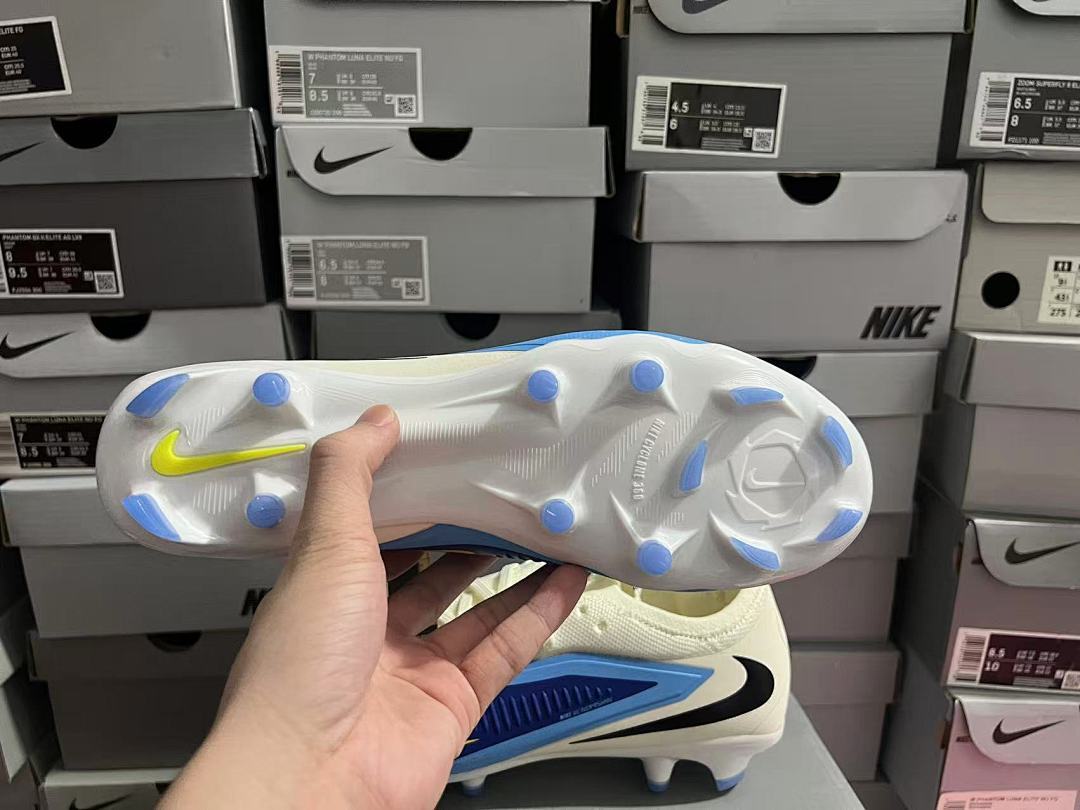 Phantom-6-Pro-FG-10 - Nike