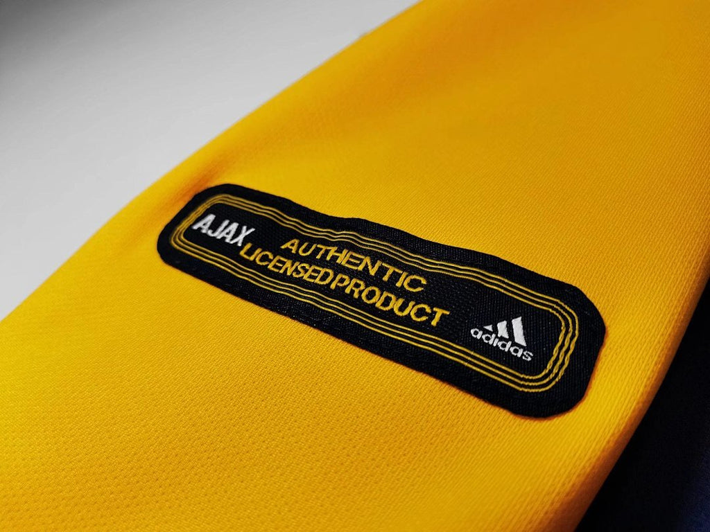 Ajax amsterdam 01 8 A 2000/2001