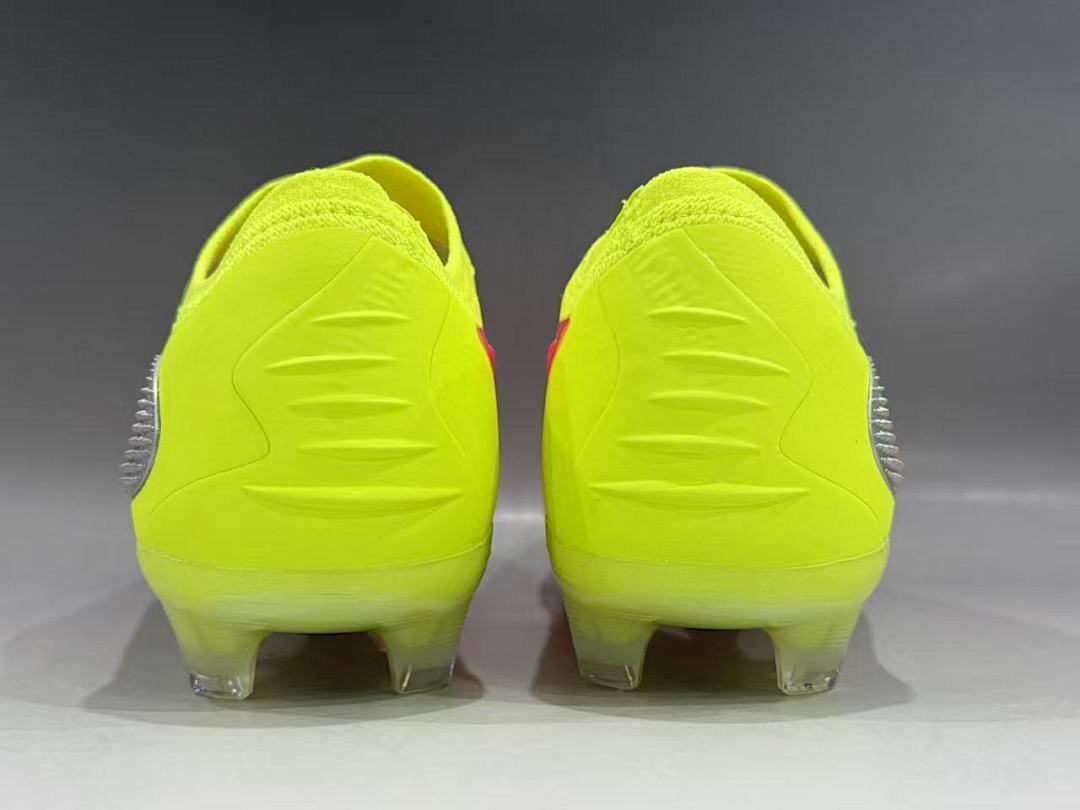 Phantom-6-GX-3-III-III-Elite-FG-02 - Nike