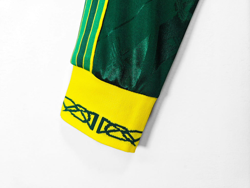 Celtic Glasgow 138 3 B