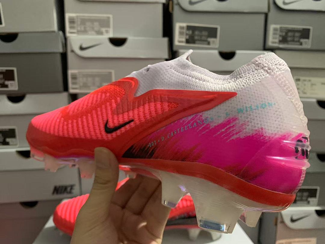 Phantom-6-GX-3-III-III-Elite-FG-22 - Nike