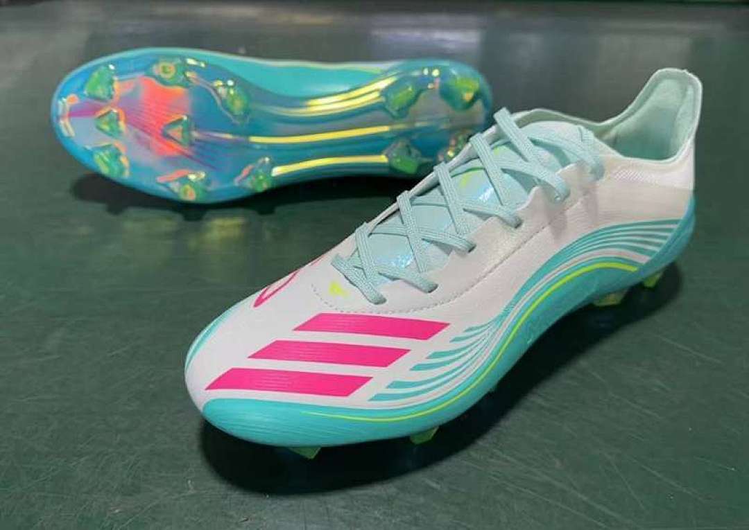 F-50-FG-04 - Adidas