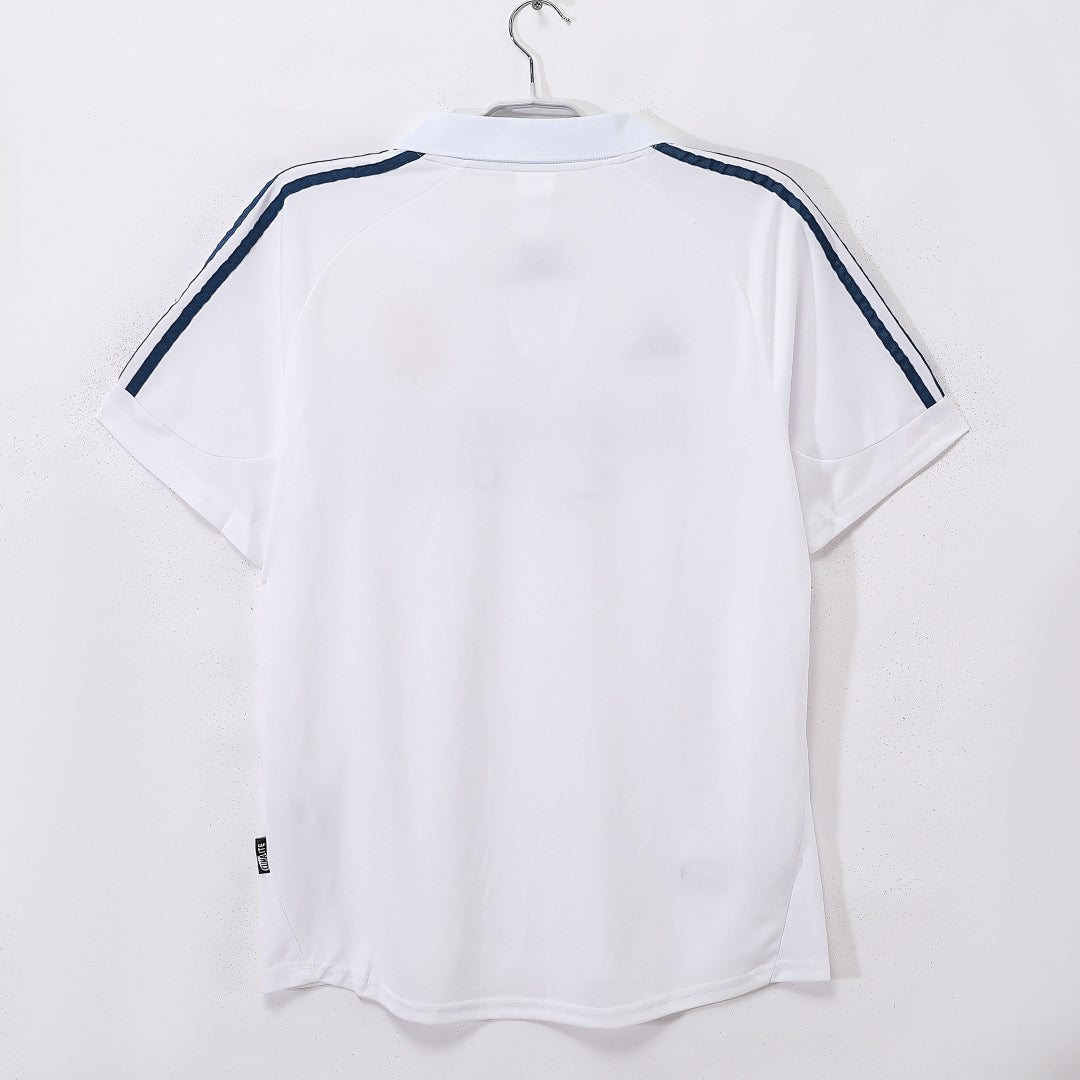 Real Madrid 02 8 A 2001/2002