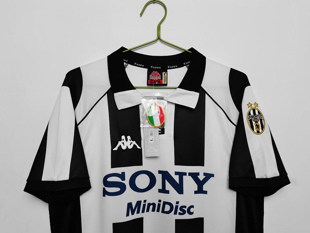 Juventus 98 8 A 1997/1998