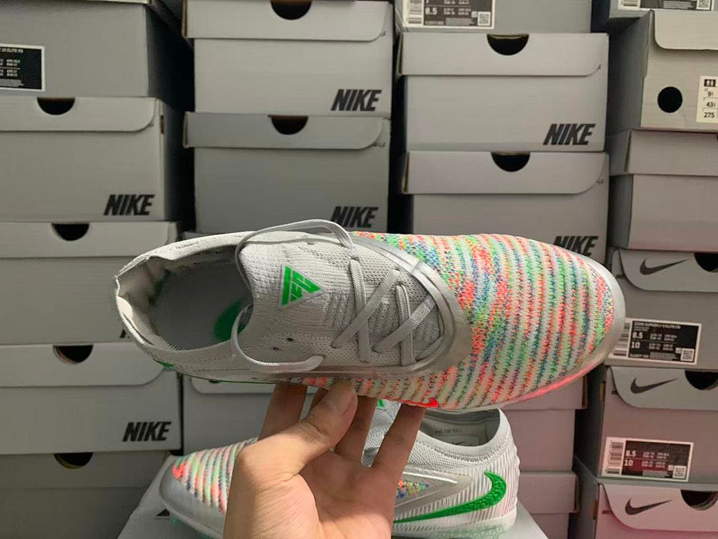 Phantom-6-GX-3-III-III-Elite-FG-37 - Nike
