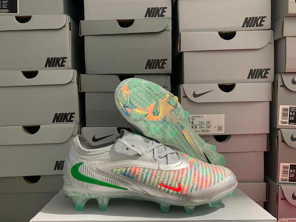 Phantom-6-GX-3-III-III-Elite-FG-37 - Nike
