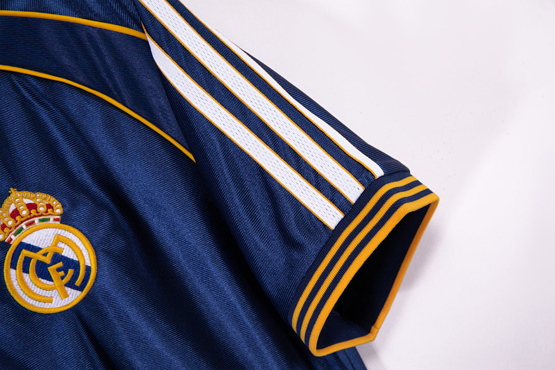 Real Madrid 00 8 A 1998/2000