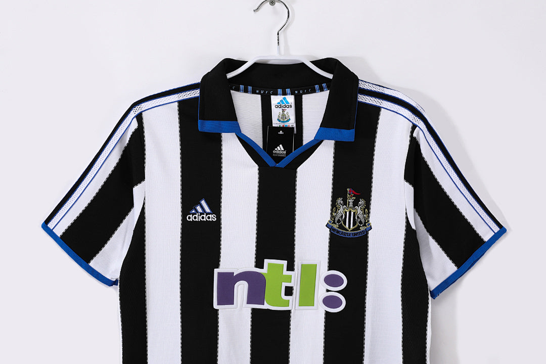 Newcastle 01 0 B 2000/2001