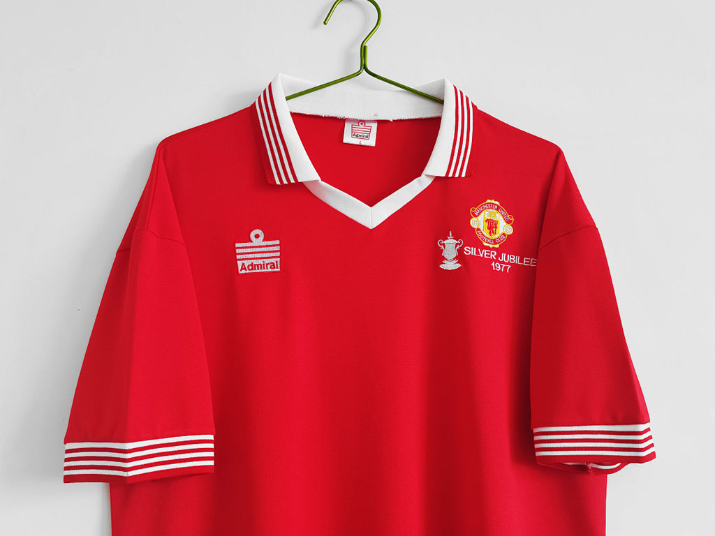 Man United United M1977 5 A