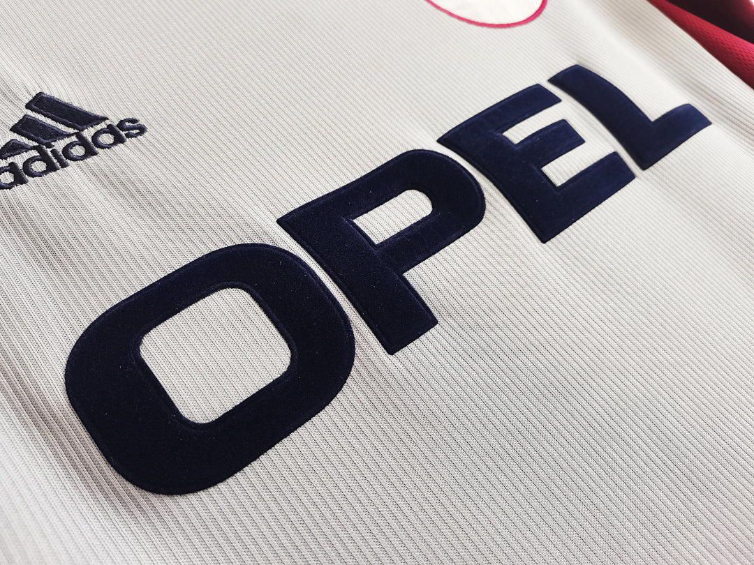 Bayern 99 8 A 1998/1999