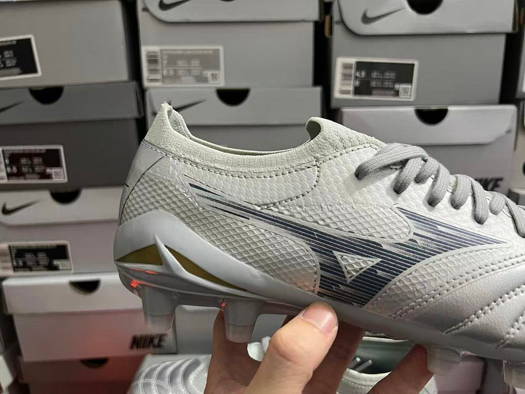 Mizuno Modele Morelia Neo Iv Bate Made Japan FG