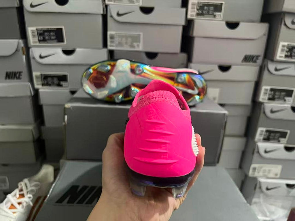 Phantom-6-GX-3-III-III-Elite-FG-01 - Nike