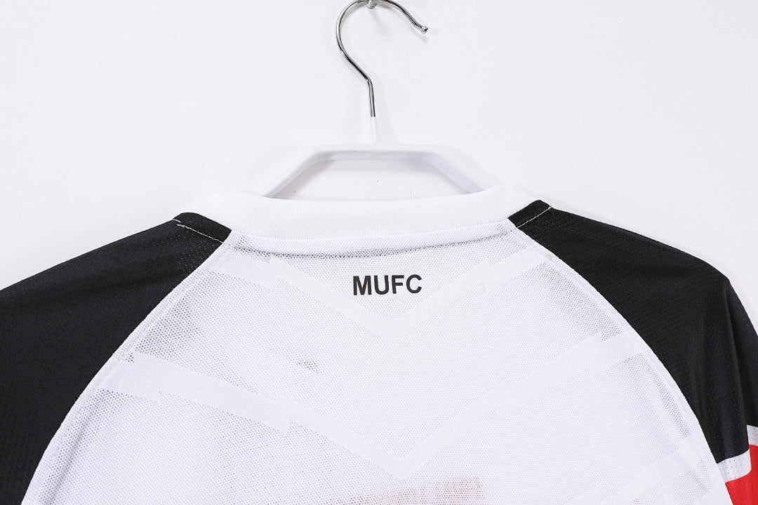 Man United 11 3 B Blanc 2010/2011